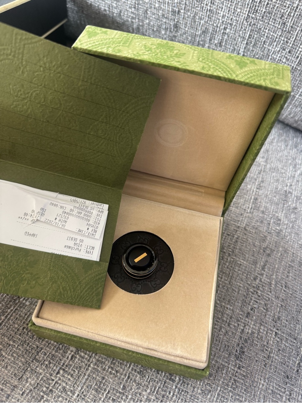 Gucci Black oura ring ** receipt **